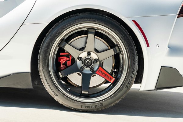 Louez un minibus 9 places : idéal pour vos escapades en groupe !